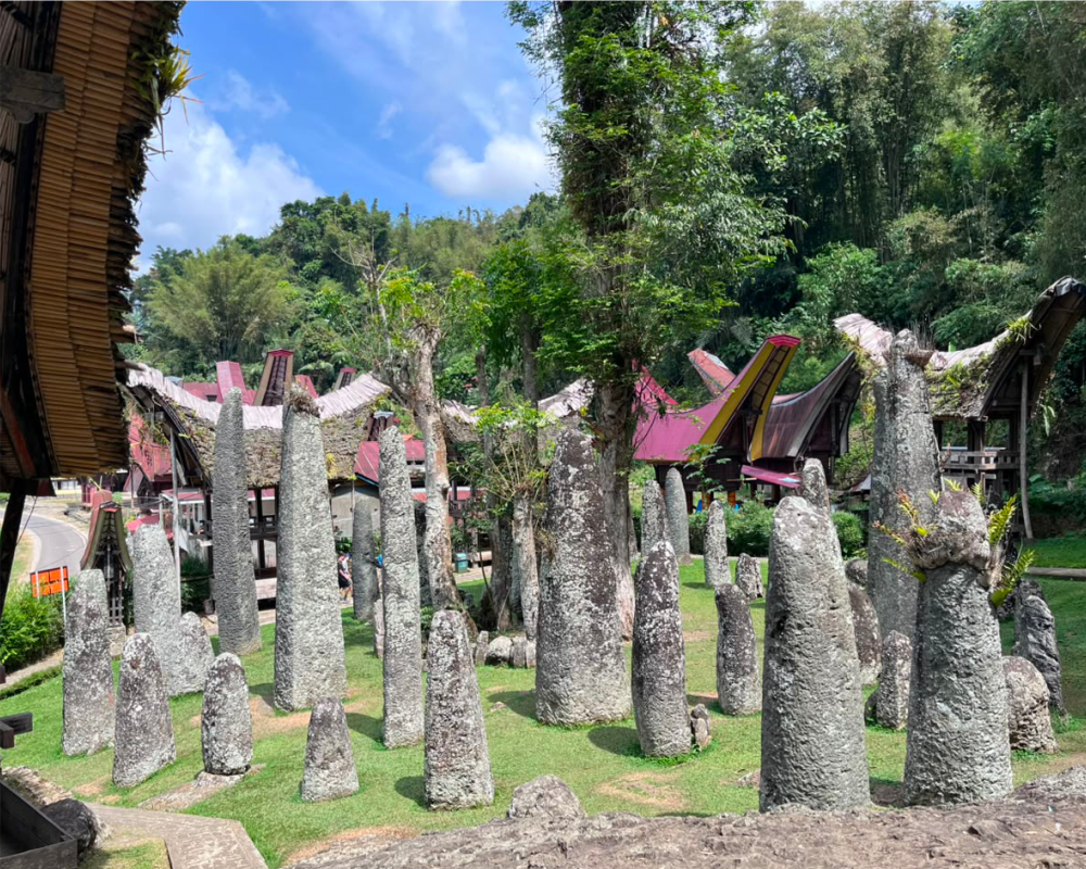 Toraja → Lolai → Bori Kalimbuang → Batutumonga → Loko Mata → Toraja